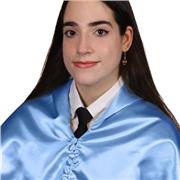 Profesora de inglés a niños de educación secundaria en Granada. Graduada en Estudios Ingleses con nivel de C1. Posibilidad de desplazamiento si se necesita
